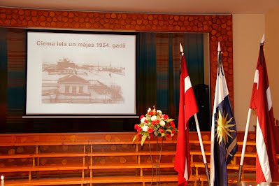 https://goo.gl/photos/ZjYFXzH73FNw5fLr7