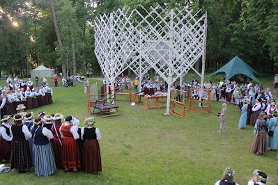 https://goo.gl/photos/REwmid4x8YXWpRb46