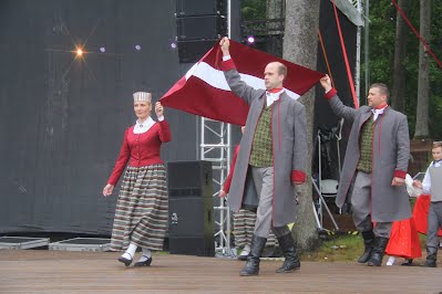 https://goo.gl/photos/7btJ9C4YLVQ59iyv9