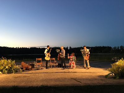 https://photos.app.goo.gl/qBythhqS8KjgB73A7
