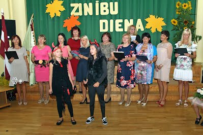 https://photos.app.goo.gl/5ZYo56actmG2xJdQ8