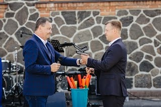 https://photos.app.goo.gl/L8AvFiBNizKn2Xwx8