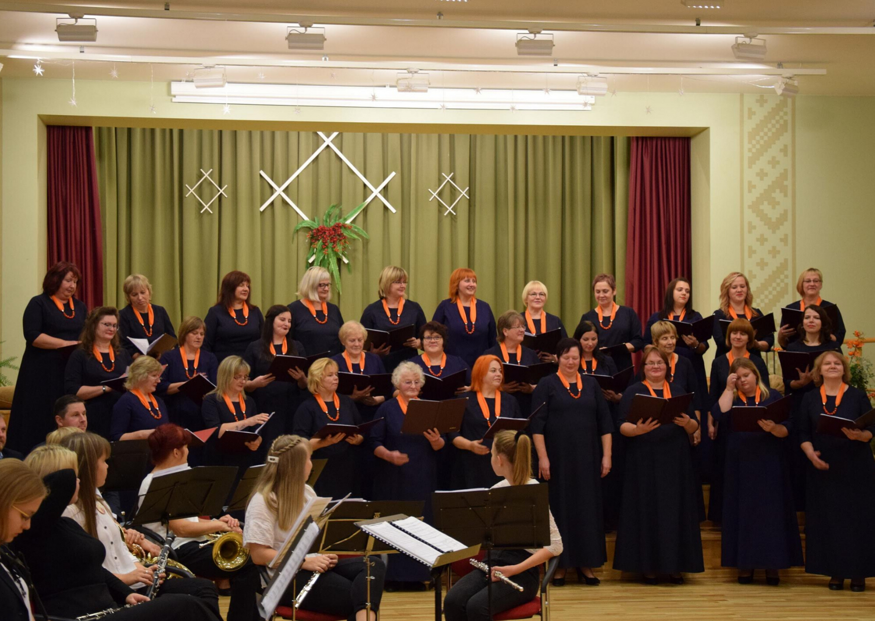 http://www.koceni.lv/kulturai/amatiermakslas-kolektivi/diklu-puteju-orkestris